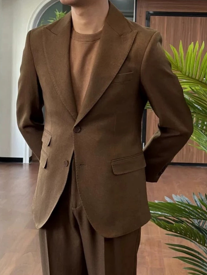 Brown Suit 09