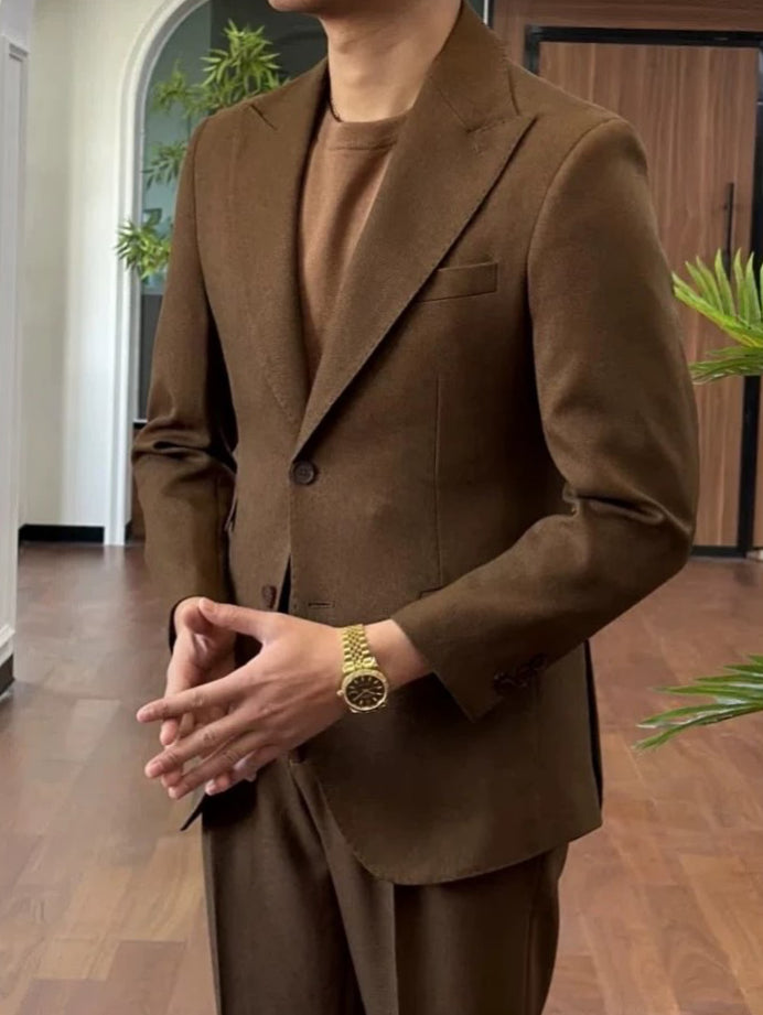 Brown Suit 09