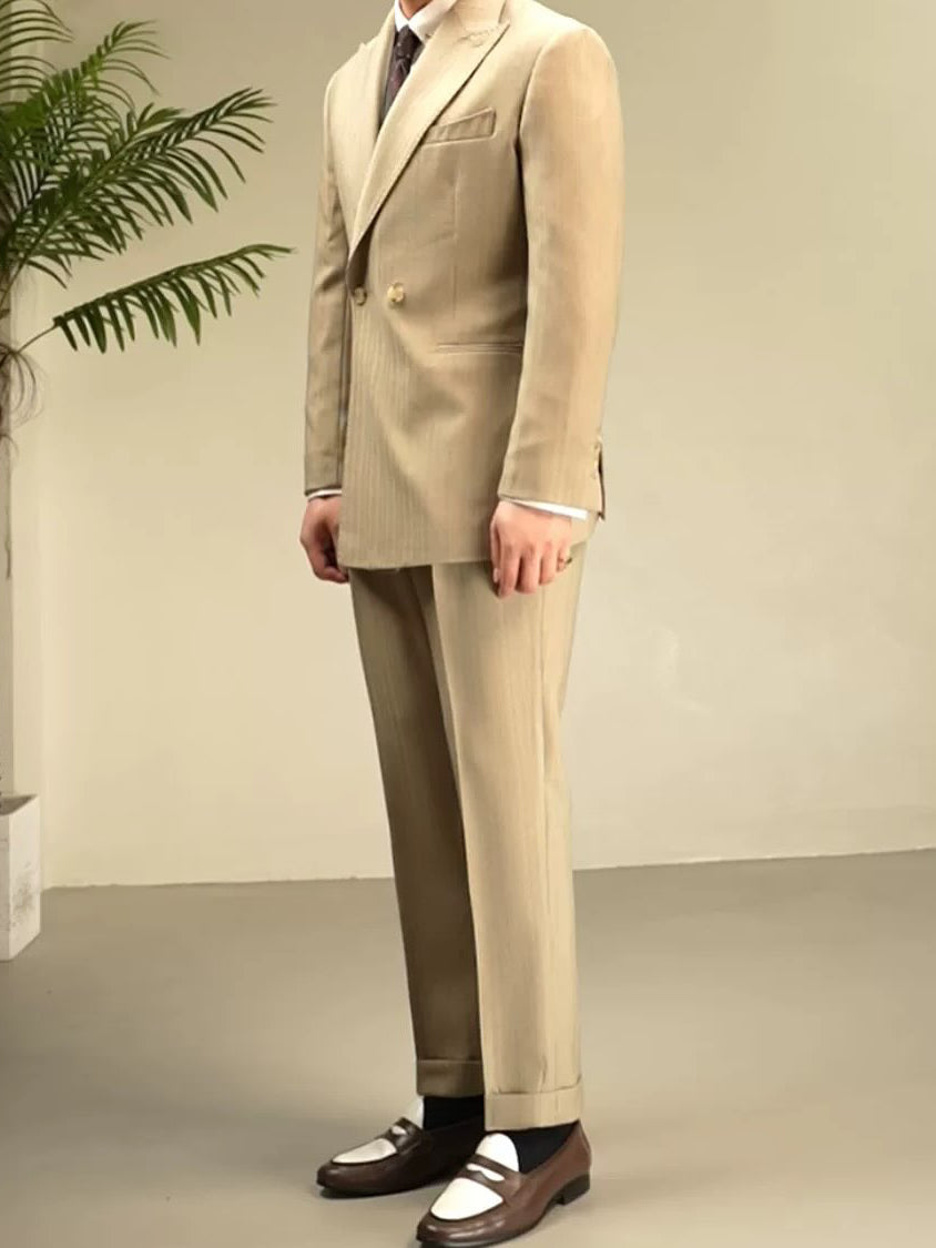 Creme Suit 7